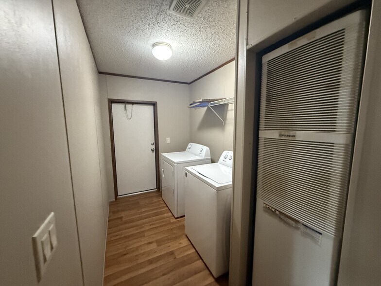 Building Photo - 4573 Springcress Ln