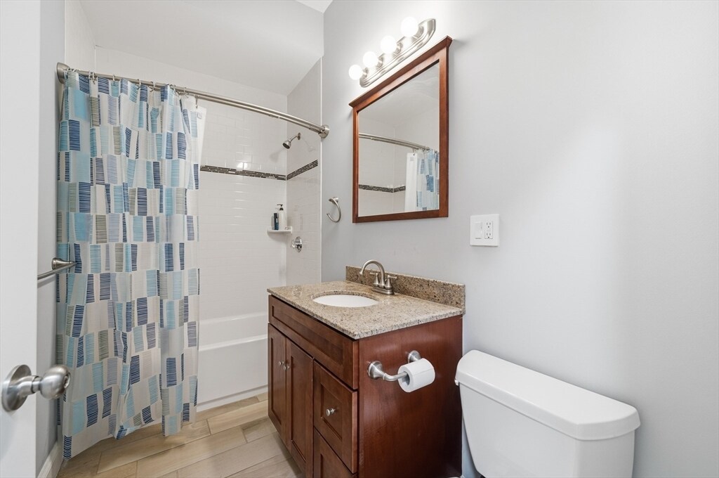 Building Photo - 77 North St