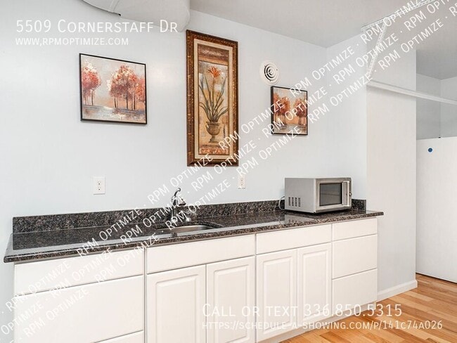Building Photo - 5509 Cornerstaff Dr