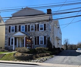 Building Photo - 454 Germantown Pike