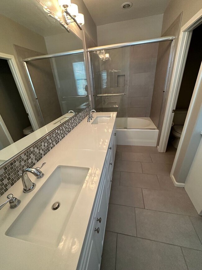 Building Photo - Upgraded 3 Bedroom Condo in South Temecula