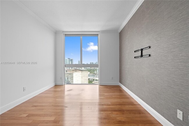 Building Photo - 335 S Biscayne Blvd