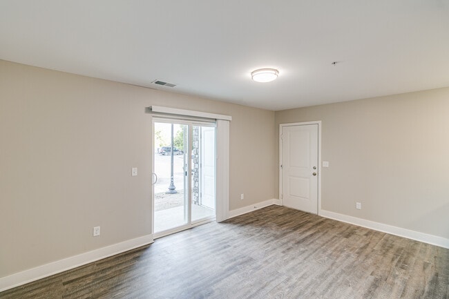 Building Photo - Westlake Place Apartments