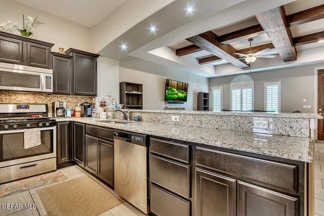 Building Photo - 14677 Rockbridge