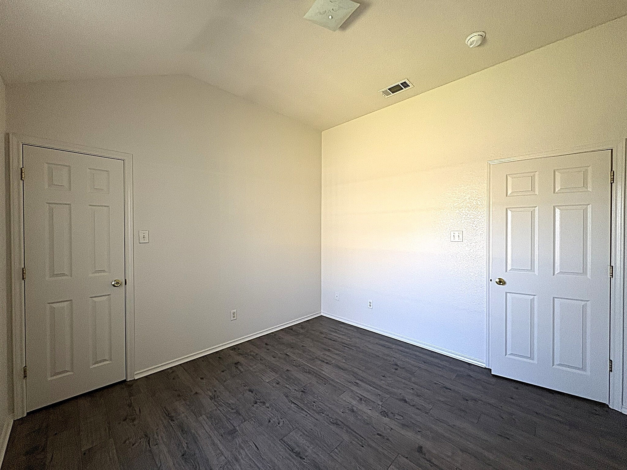 Building Photo - 4300 Alleeta Dr