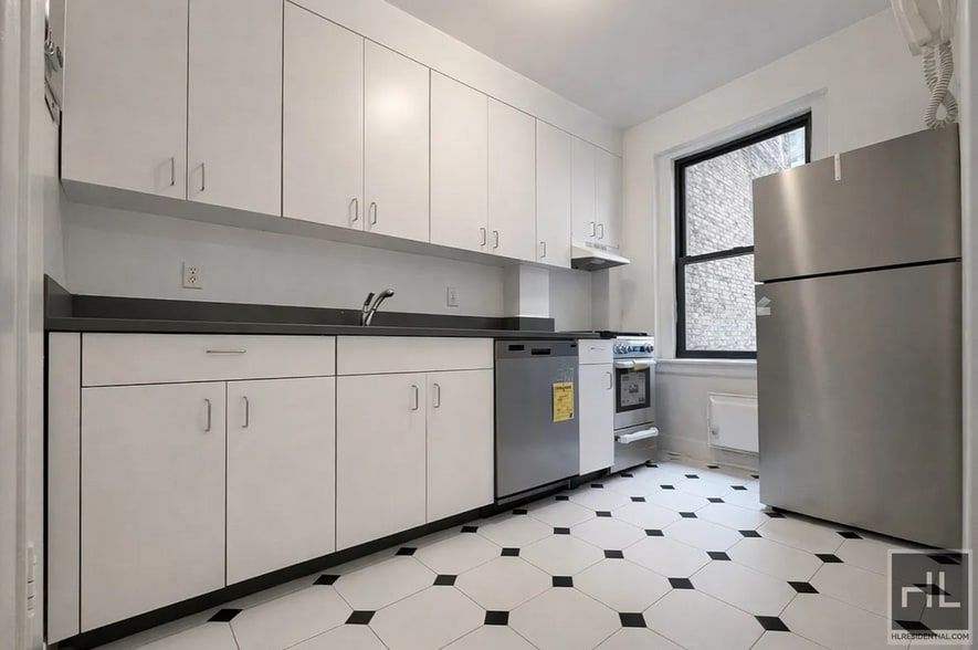 Building Photo - West 55th Street