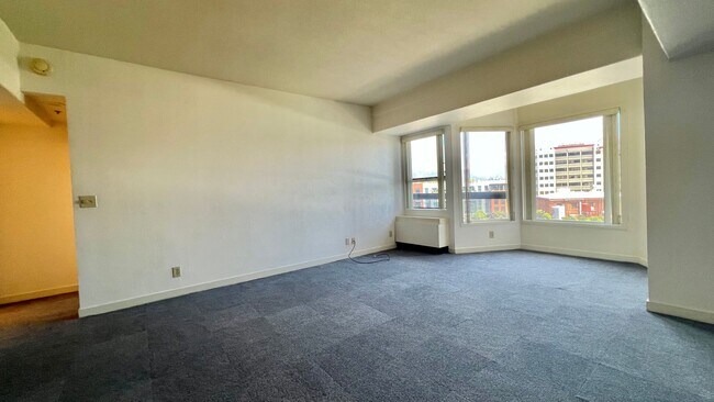 Spacious and convenient east-facing 1Bd 1... - Spacious and convenient  east-facing 1Bd 1...