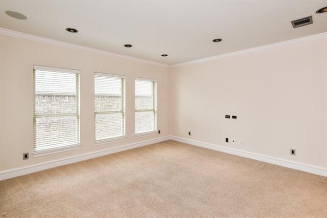Building Photo - 29 Bass Pond Dr
