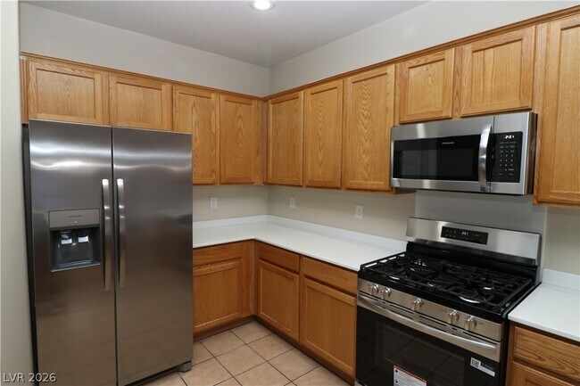 Building Photo - 2169 Shady Side Ct