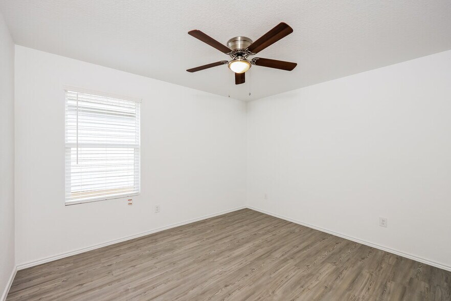 Building Photo - 6634 Morgan Cp