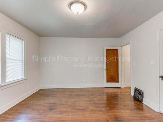 Building Photo - 2529 NW 16th St