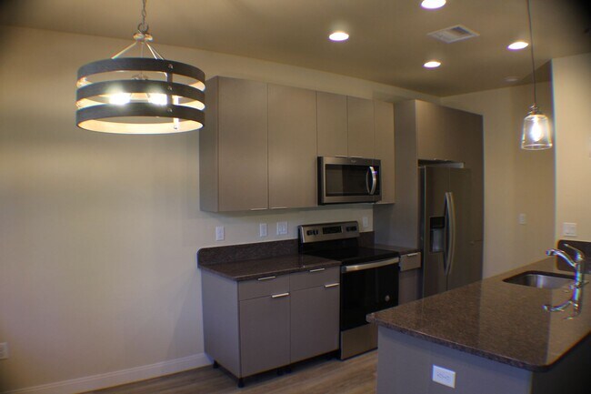 Building Photo - Bison Cove Unit A2