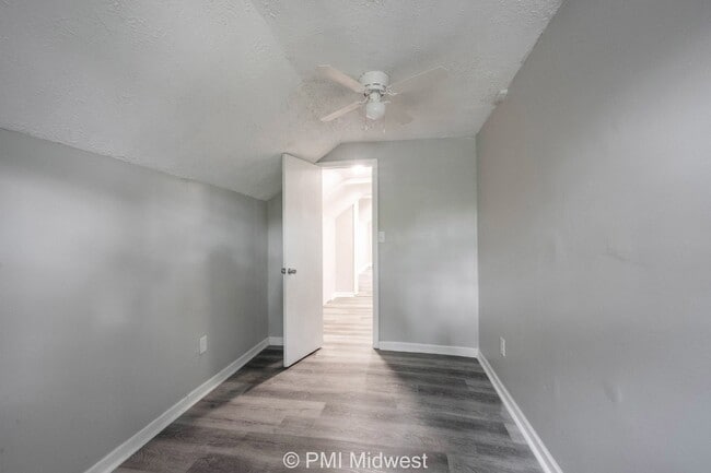 Building Photo - "Spacious 4-Bedroom Home on Orange Street with 2 Full Baths and 2260 Sq. Ft. in Indianapolis!"