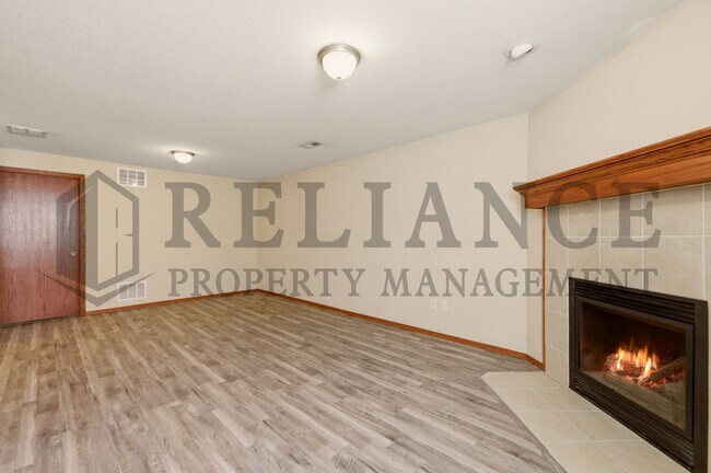 Building Photo - 9922 E Kinkaid Cir