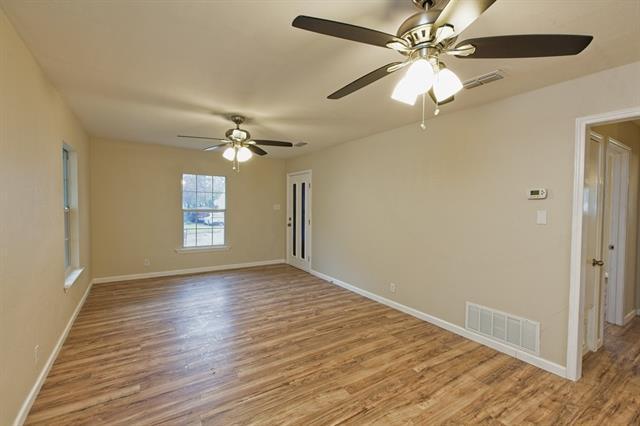 Building Photo - 1613 M Pl
