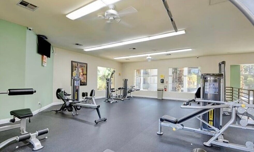 Building Photo - 7123 S Durango Dr