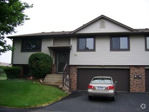 Building Photo - 5603 Donegal Dr