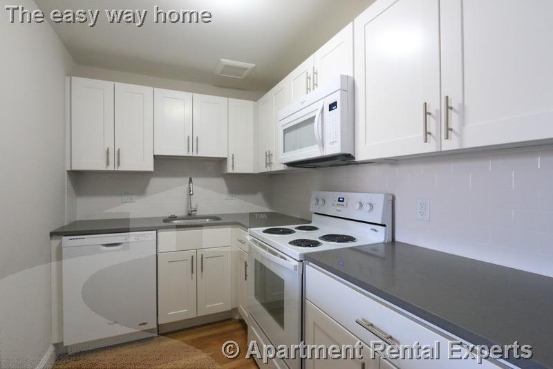 Building Photo - 134 Summer St