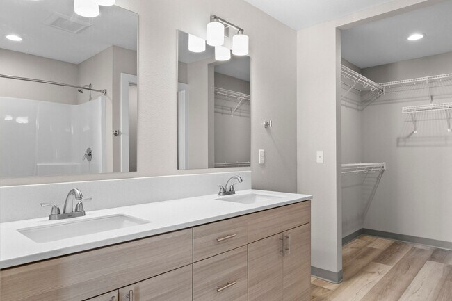 Building Photo - NEW Spokane Valley Duplex for Rent!