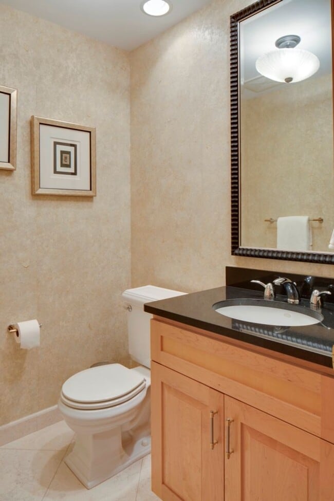 Building Photo - Resort Home