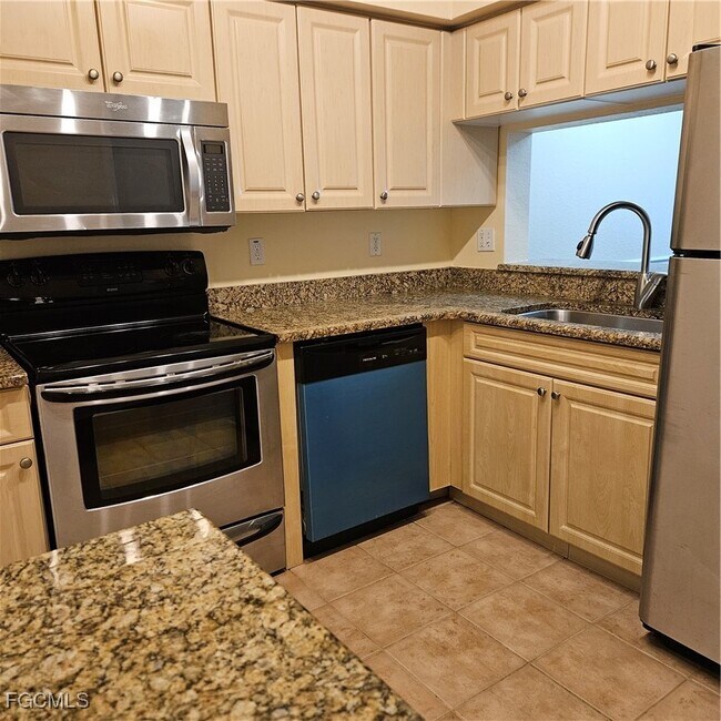 Building Photo - 8423 Bernwood Cove Loop