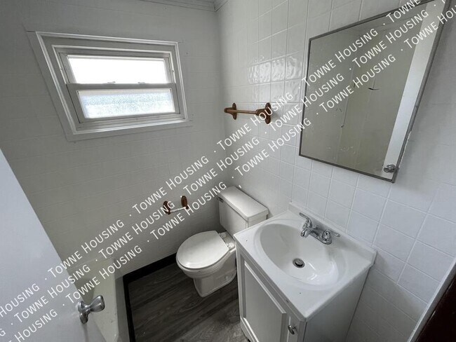 Building Photo - 340 Park Ave