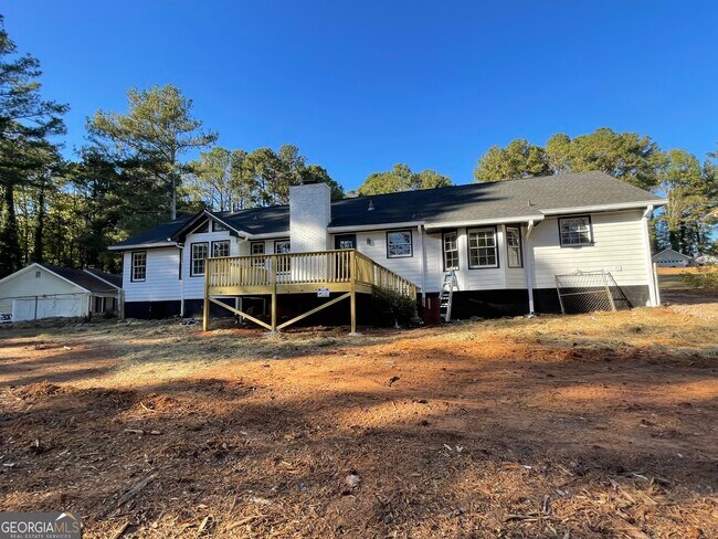 Building Photo - 505 Ironwood Ct SE