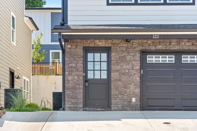 Building Photo - Brand New 3 Bedroom 3 Bath Townhome for Re...