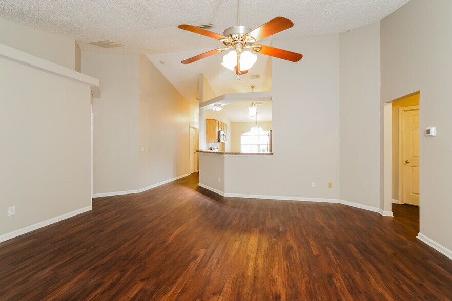 Building Photo - 3095 Seth Dr
