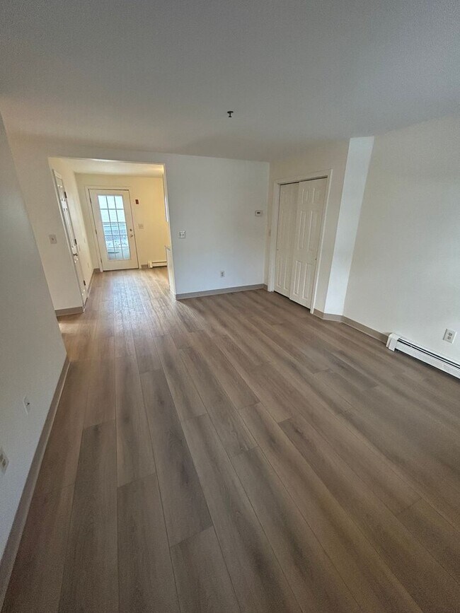 Building Photo - 34 Lafayette St