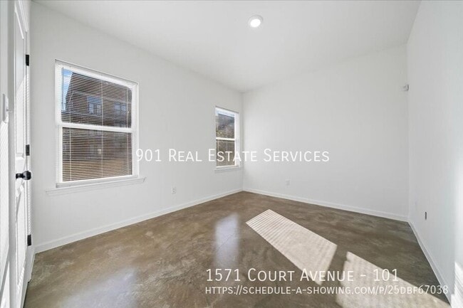 Building Photo - 1571 Court Ave