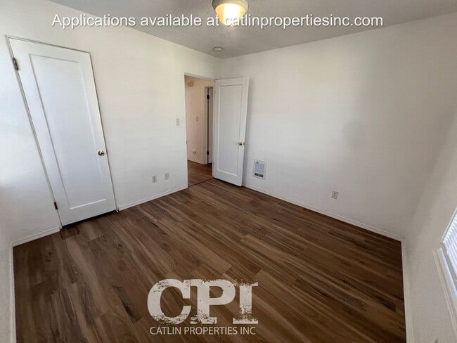 Building Photo - 1016 16th Ave