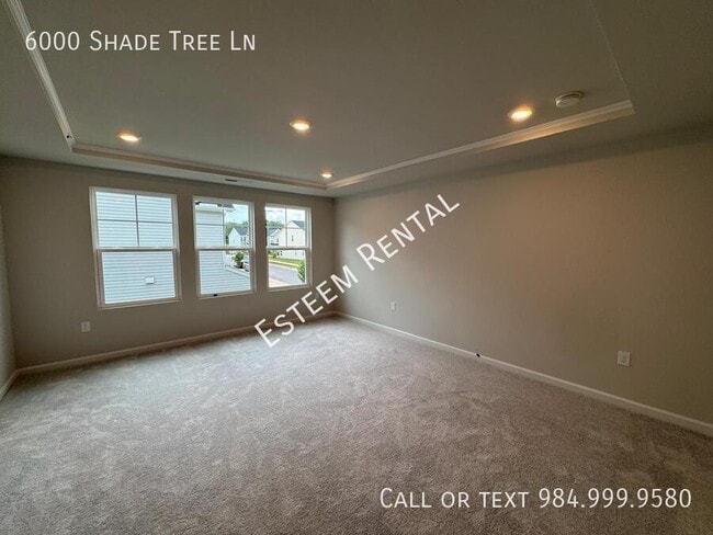 Building Photo - 6000 Shade Tree Ln