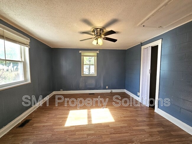 Building Photo - 2728 Ingram Rd