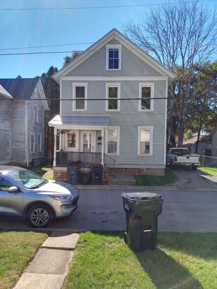 Primary Photo - 415 Rankin St