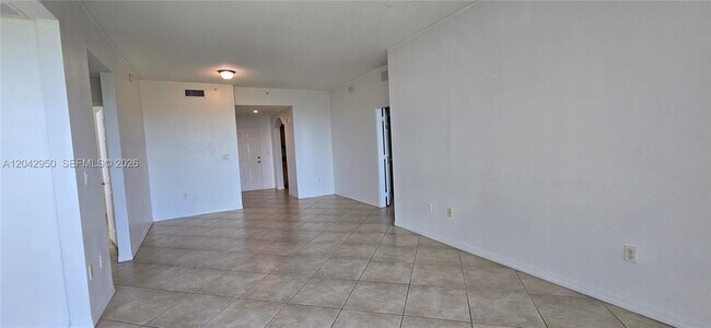 Building Photo - 3590 Coral Wy