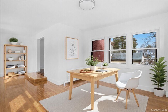 Building Photo - 25 Midland Ave