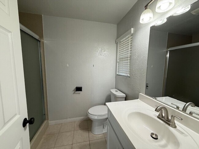 Building Photo - Large Corner lot with Lots of Curb Appeal