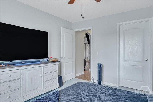 Building Photo - 1506 Bradley Blvd