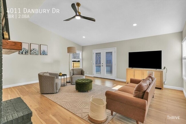 Building Photo - 4011 Danbury Dr