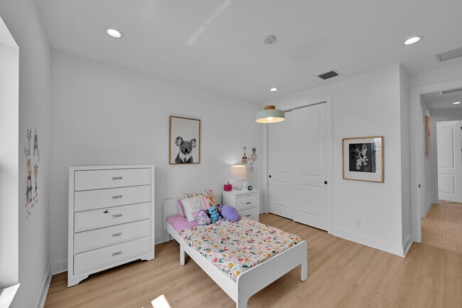 Building Photo - 12554 Nautilus Cir