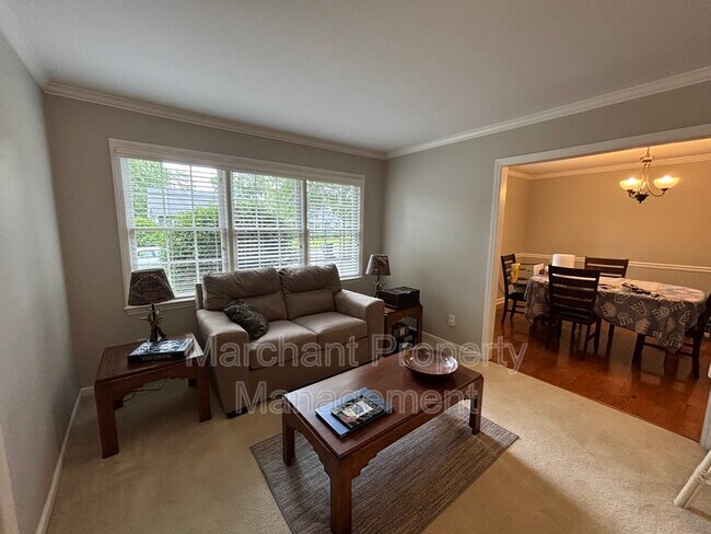 Building Photo - 310 Windward Way