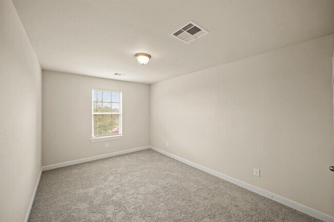 Building Photo - 18906 Whitehaven Bend Ln