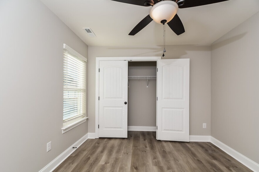 Building Photo - 169 Combine Trl