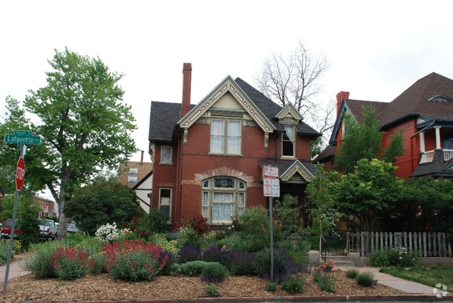 Building Photo - 2154 Lafayette St