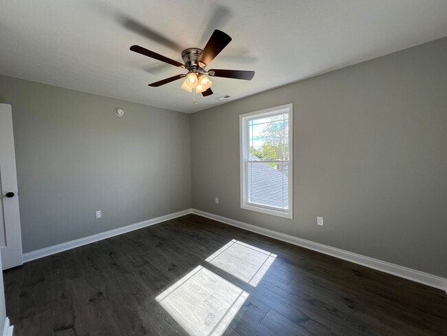 Building Photo - 309 Gallahadion Ct