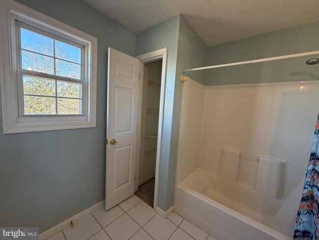 Building Photo - 104 New Kent Ct