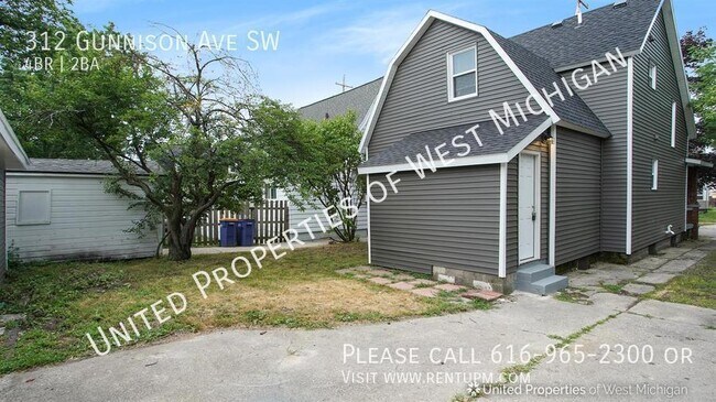 Building Photo - Pre-Lease | Available 7/21/25 | Unique 4 B...