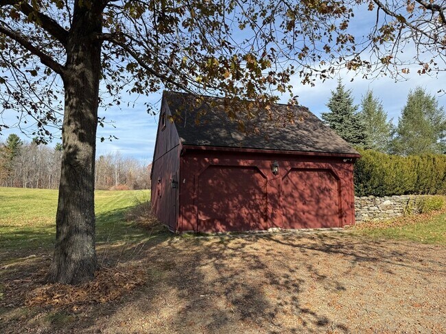 Building Photo - 94 W Princeton Rd