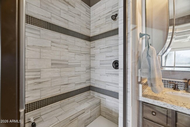 Building Photo - 5907 E Calle de Las Estrellas Rd